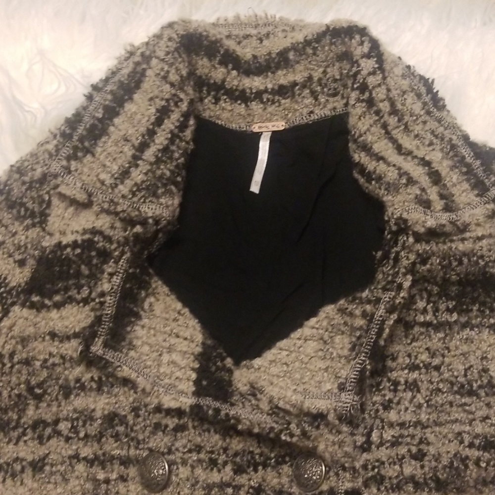 Beautiful free people sweater - Picture 2 of 8